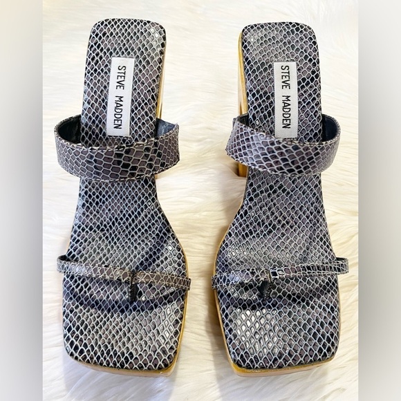 Steve Madden Vintage 90s‎ Y2K Trinxie Wood Platform Strappy Heels Blue 8 - Picture 3 of 11